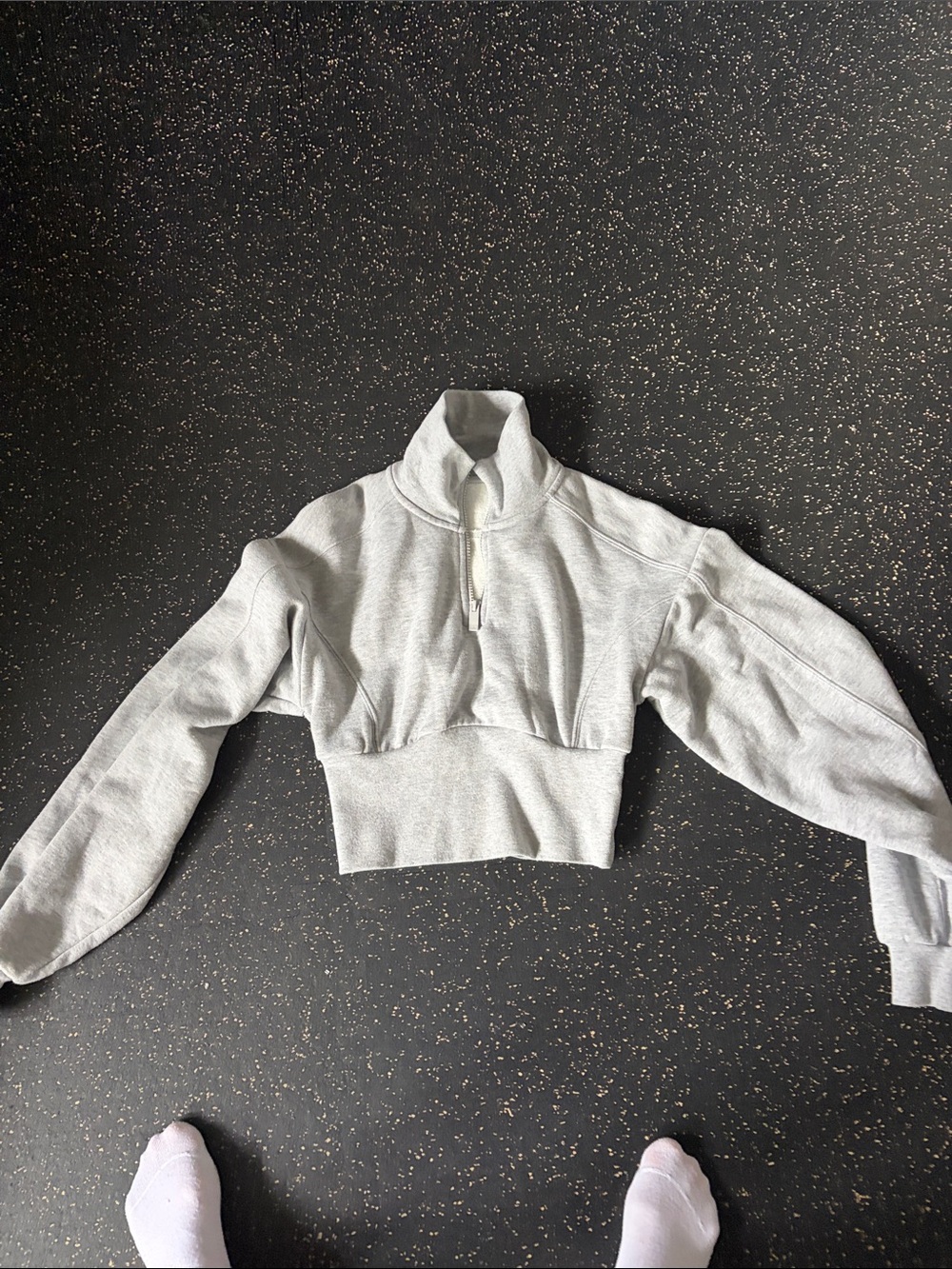 ALO Yoga Cropped Quarter-Zip Pullover - Light Gray
